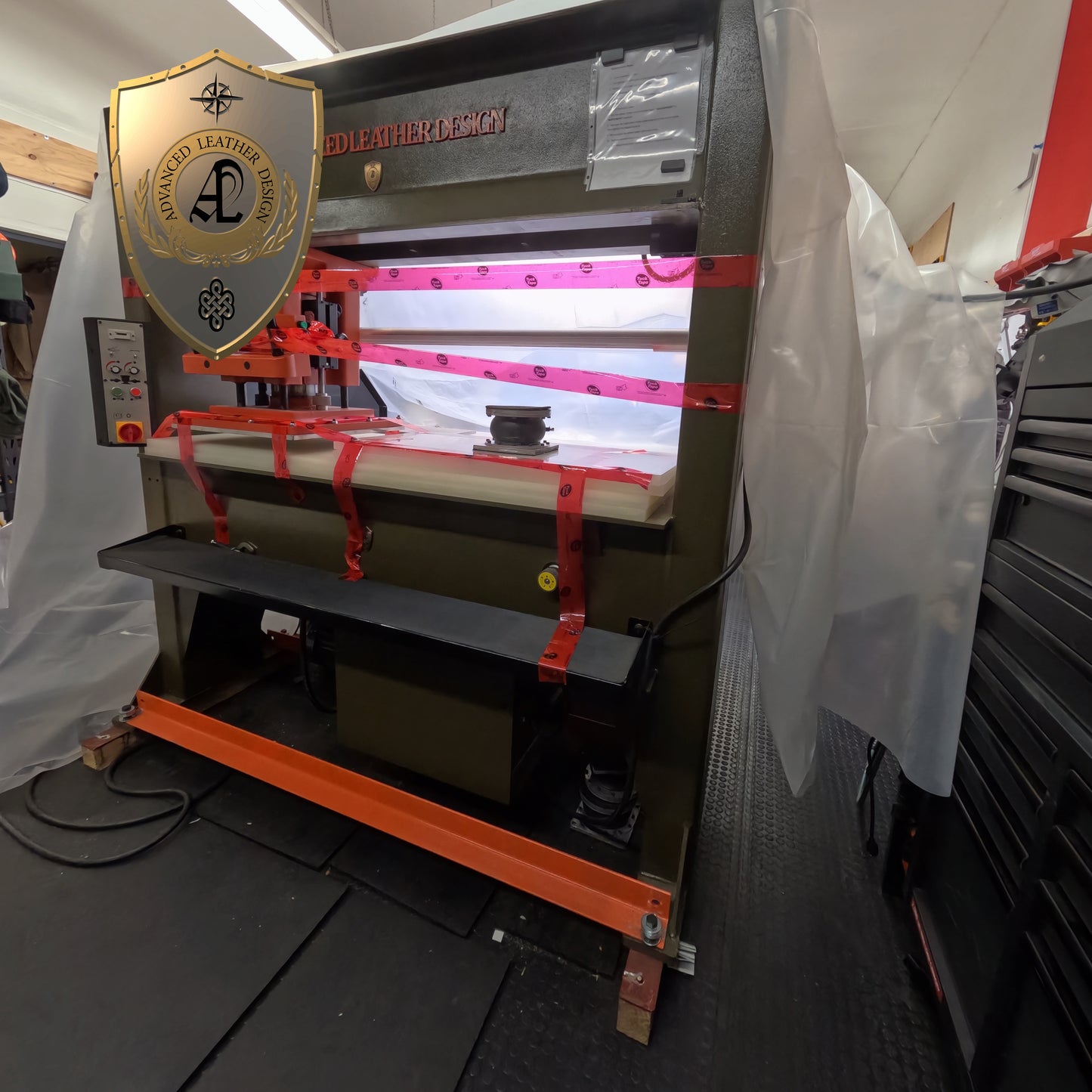 50 Ton Traveling Head Clicker Press