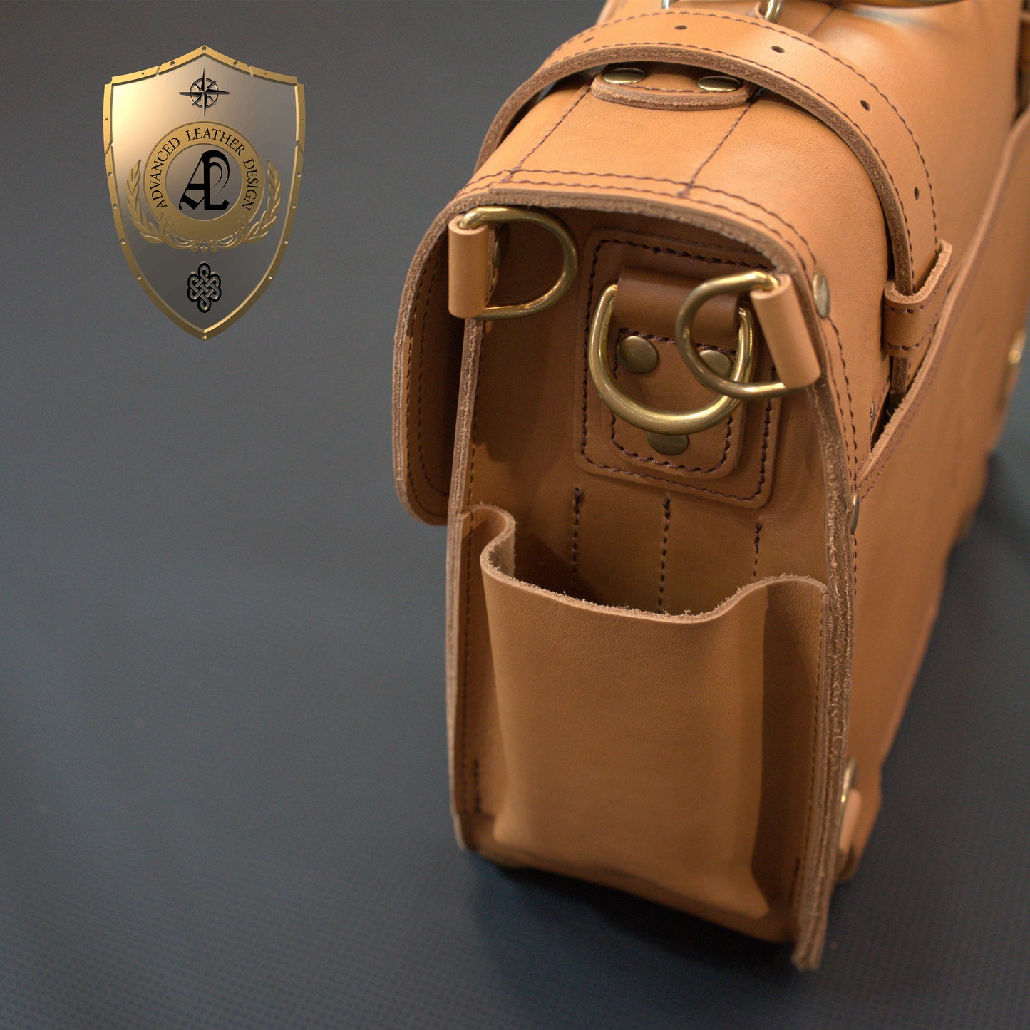 Falcon Bag